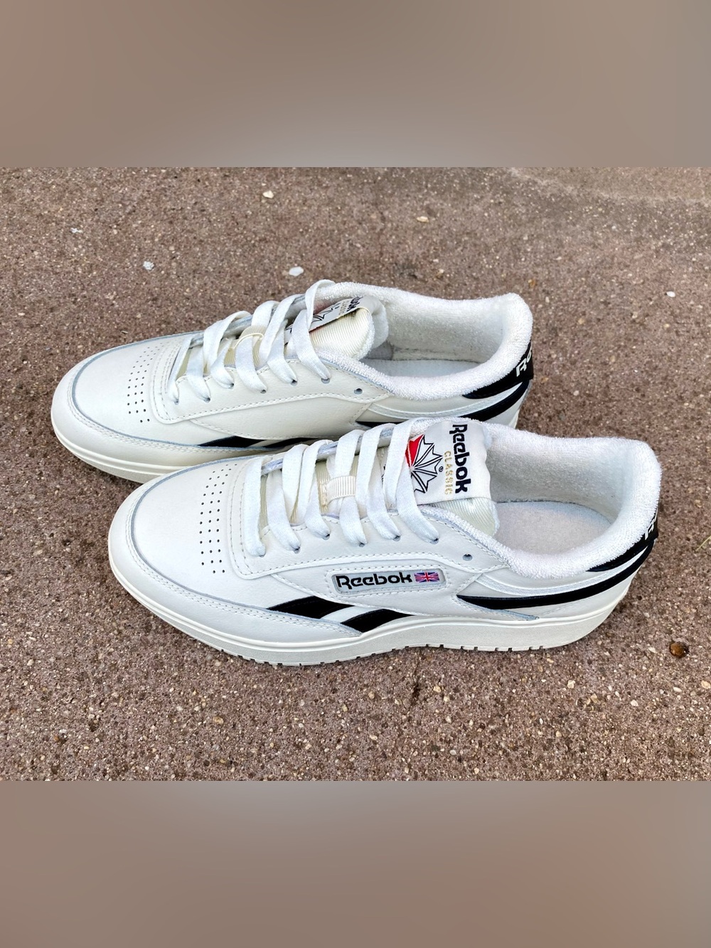 Reebok Women’s Club C Double Revenge Shoes Size 7